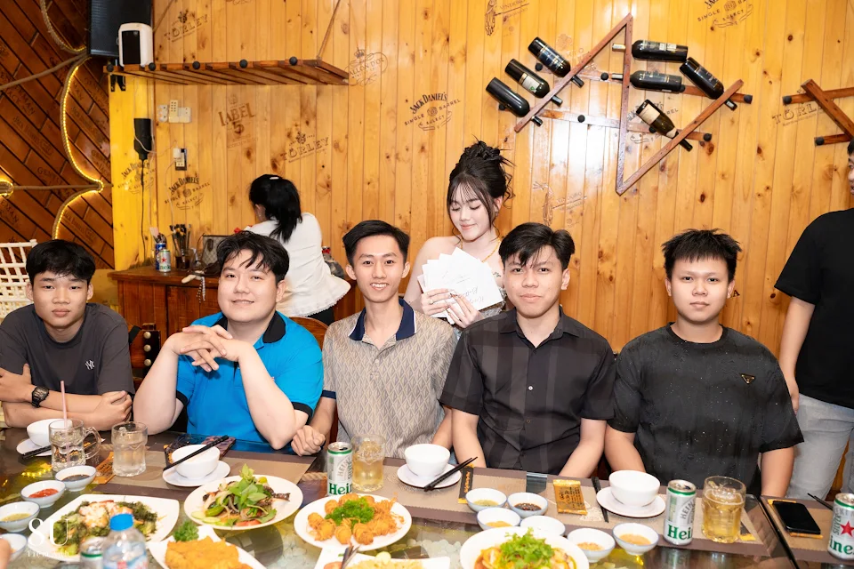 Ảnh do Hamita Studio chụp
