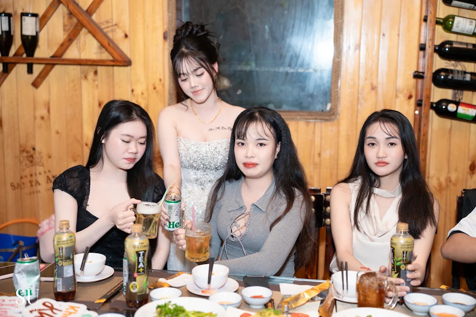 Ảnh do Hamita Studio chụp