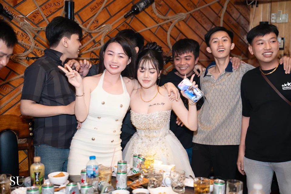 Ảnh do Hamita Studio chụp