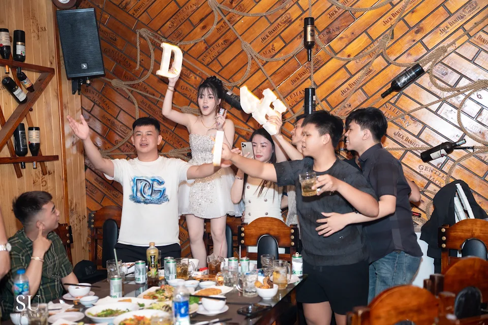 Ảnh do Hamita Studio chụp