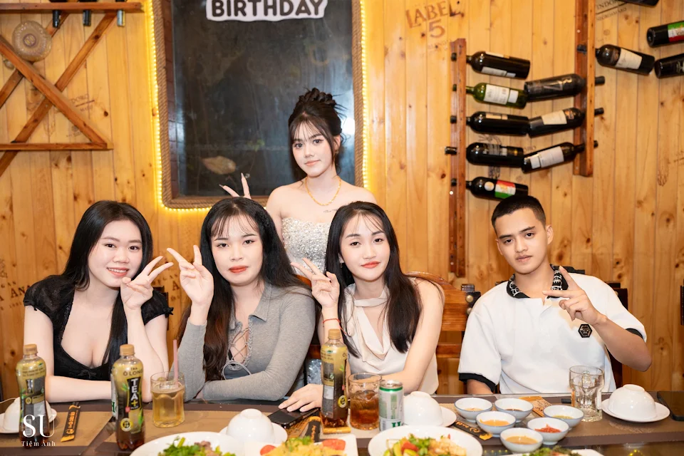 Ảnh do Hamita Studio chụp