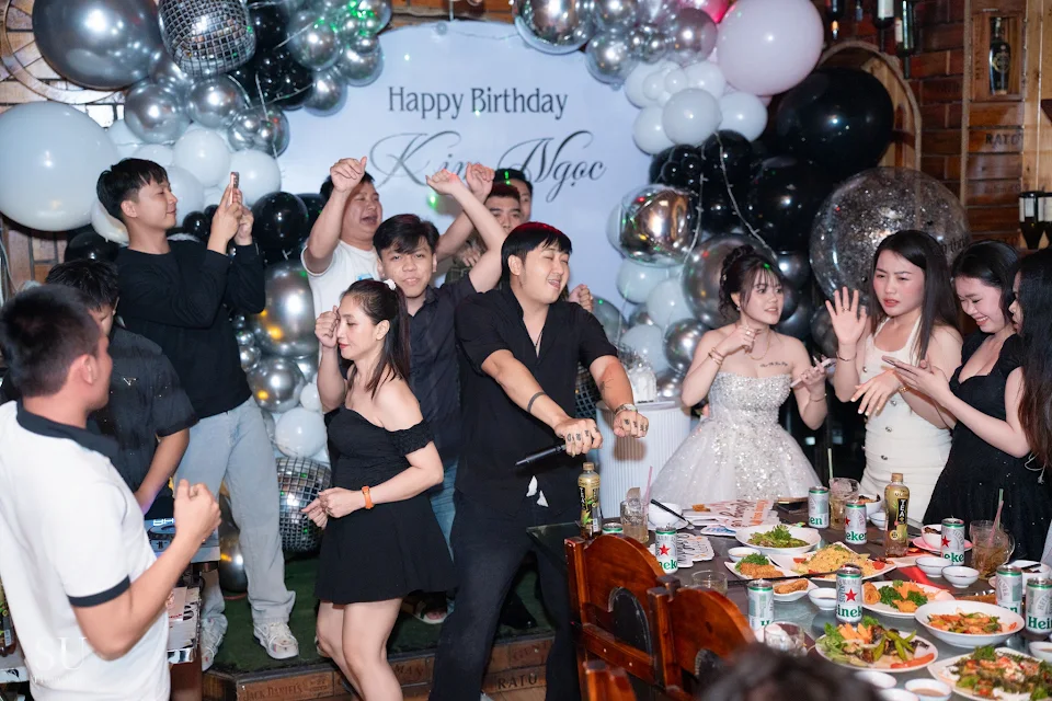 Ảnh do Hamita Studio chụp