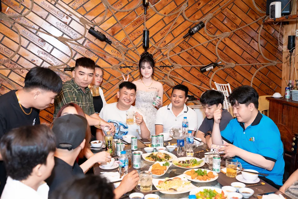 Ảnh do Hamita Studio chụp