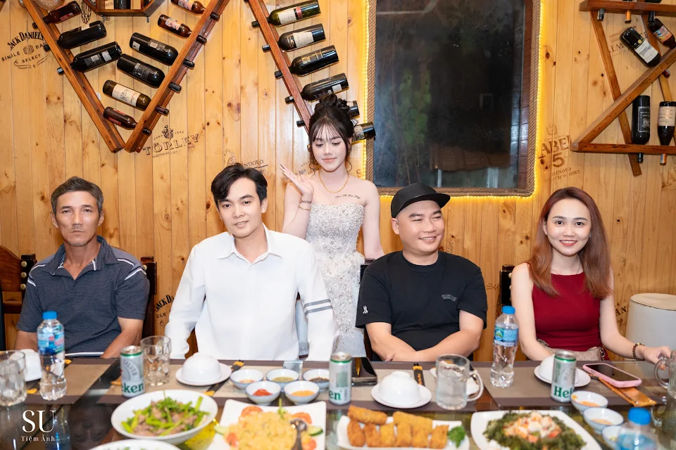 Ảnh do Hamita Studio chụp