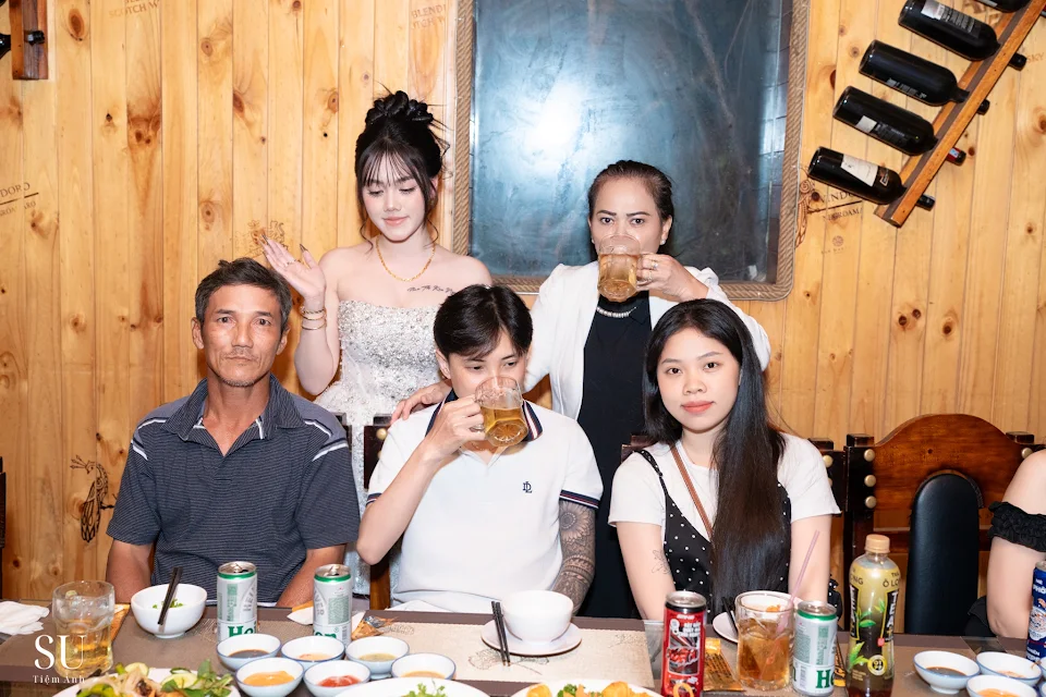 Ảnh do Hamita Studio chụp