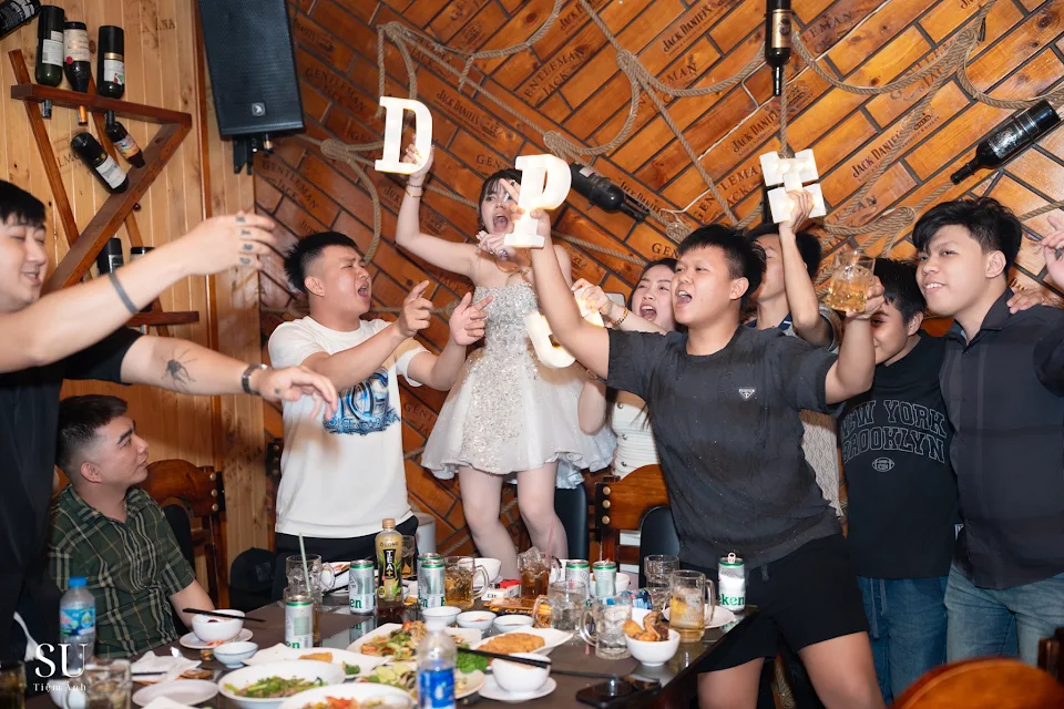 Ảnh do Hamita Studio chụp