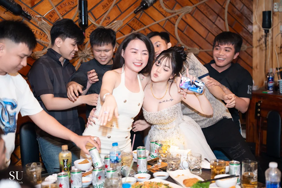 Ảnh do Hamita Studio chụp