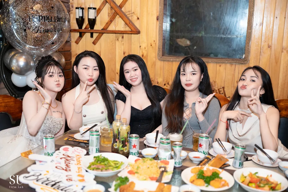 Ảnh do Hamita Studio chụp