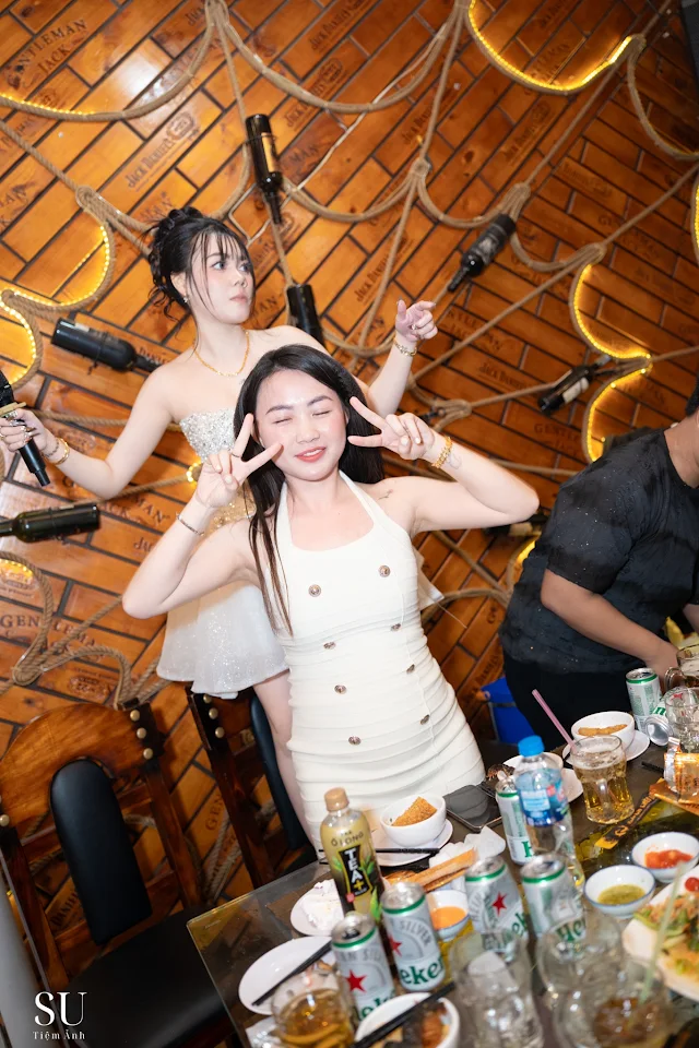 Ảnh do Hamita Studio chụp