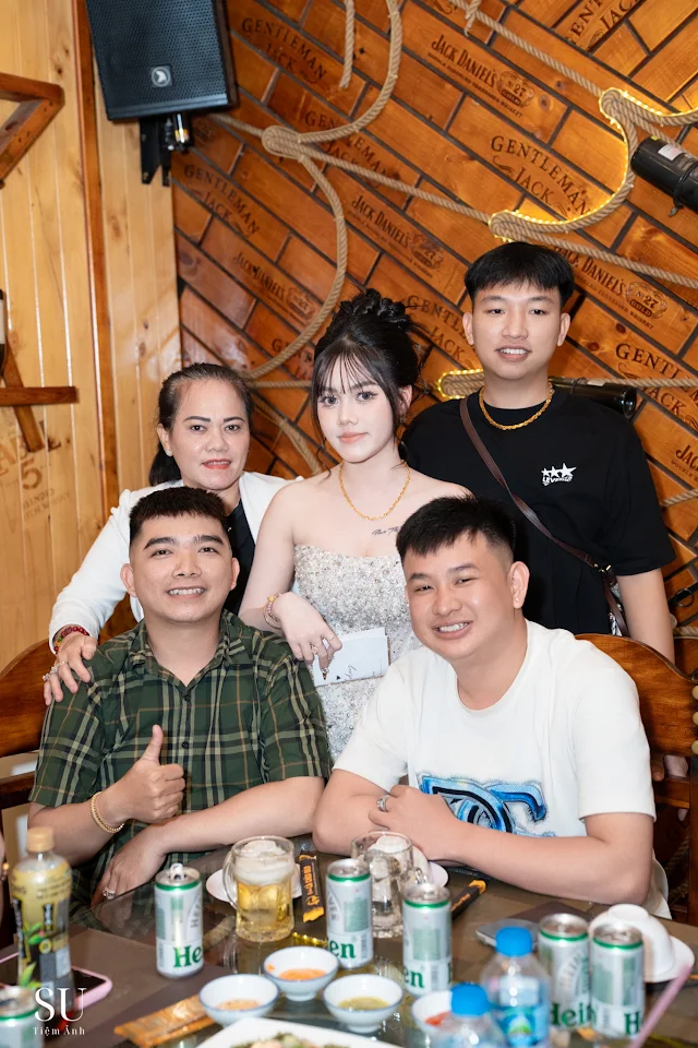 Ảnh do Hamita Studio chụp