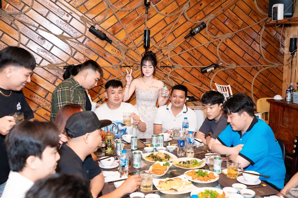 Ảnh do Hamita Studio chụp