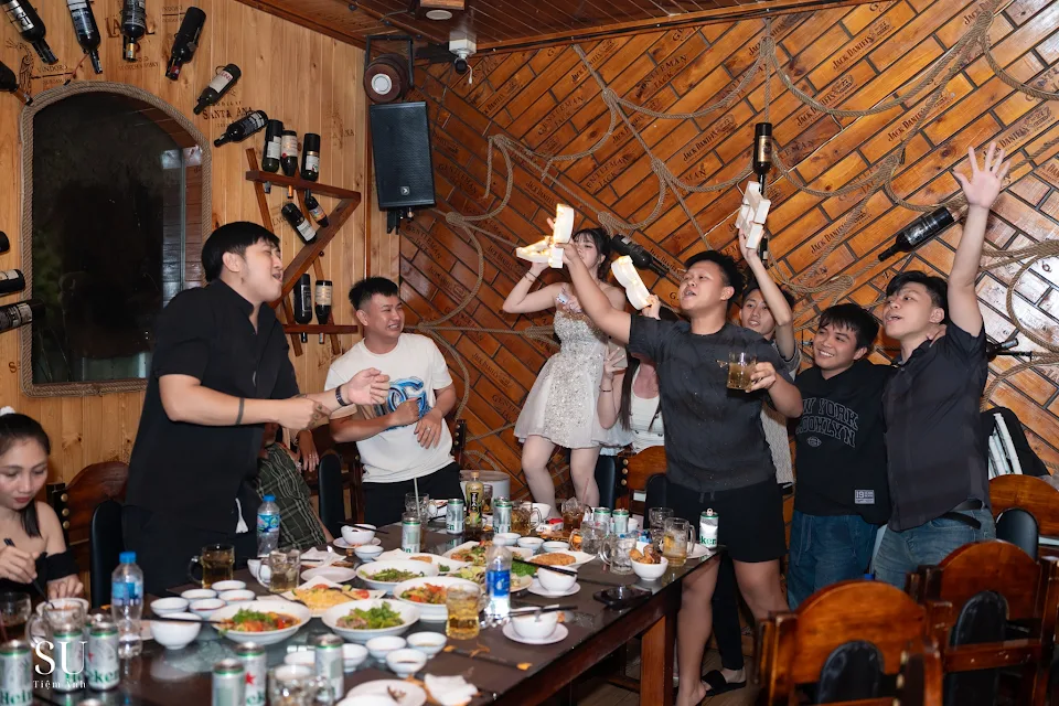 Ảnh do Hamita Studio chụp