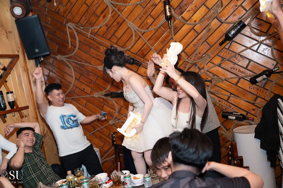 Ảnh do Hamita Studio chụp
