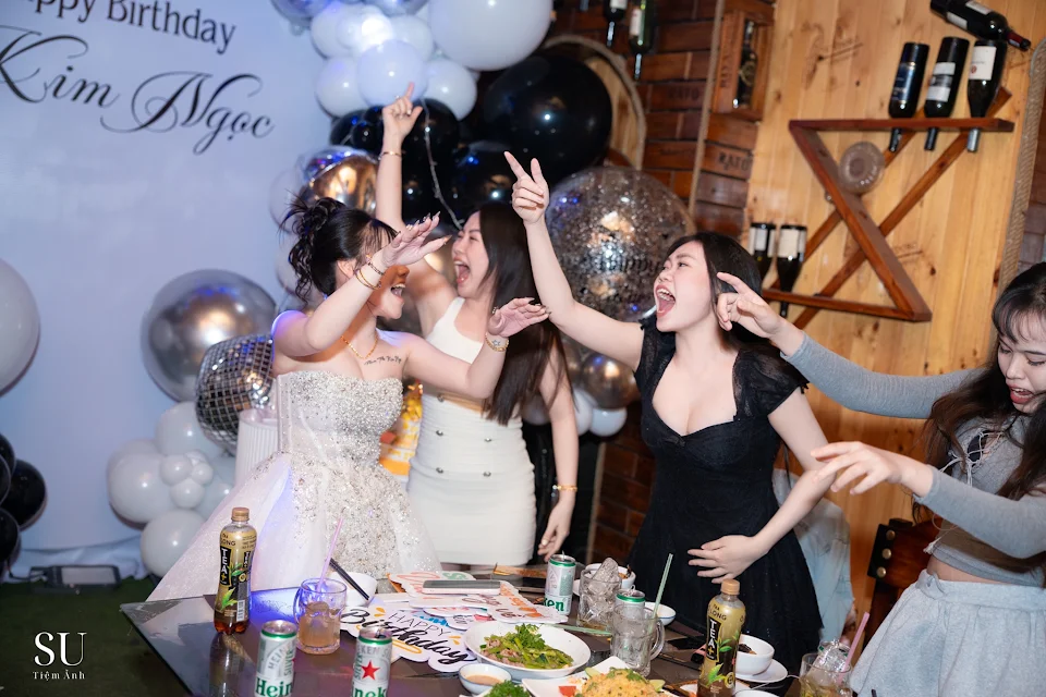 Ảnh do Hamita Studio chụp