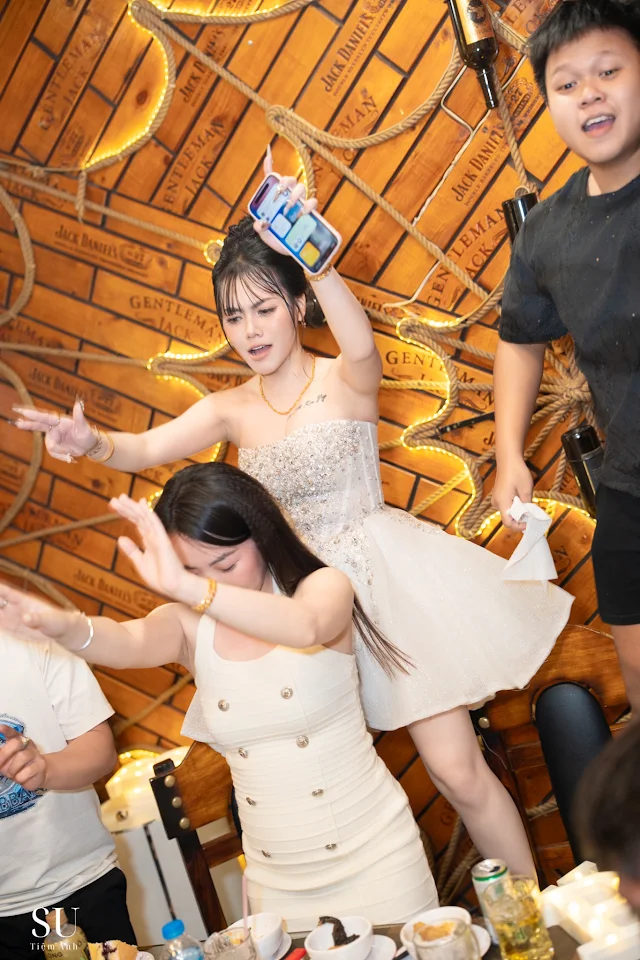 Ảnh do Hamita Studio chụp
