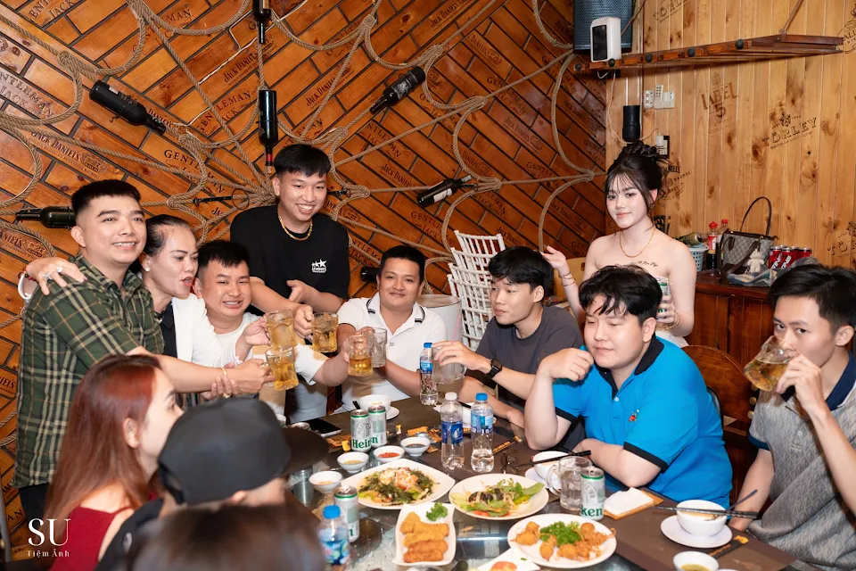 Ảnh do Hamita Studio chụp