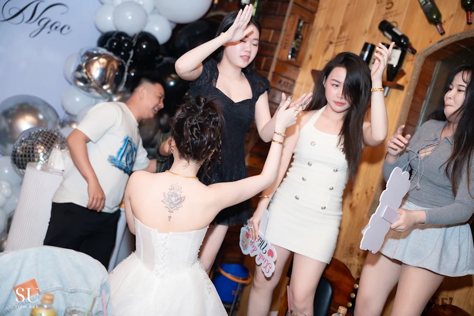 Ảnh do Hamita Studio chụp